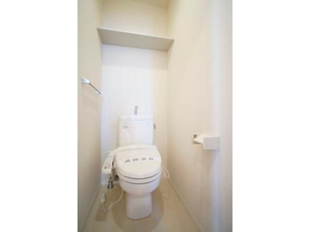 ラティールＤの物件内観写真