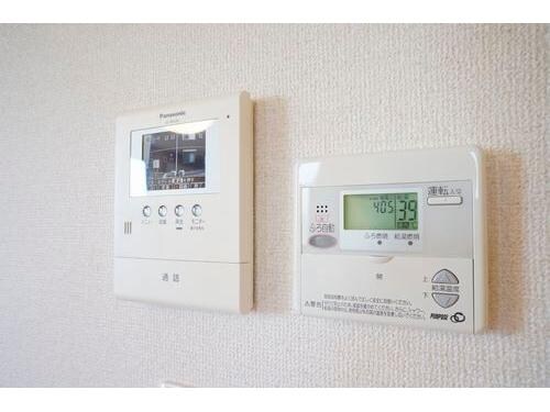 ラティールＤの物件内観写真