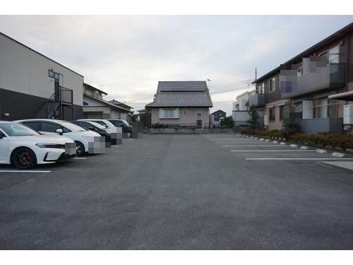 ヴィラ・フィオーレの物件外観写真