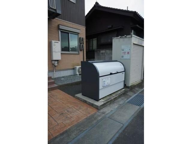 ヴィラ・フィオーレの物件外観写真