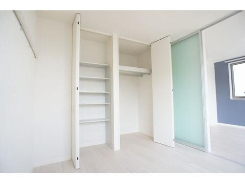 ヴィラ・フィオーレの物件内観写真