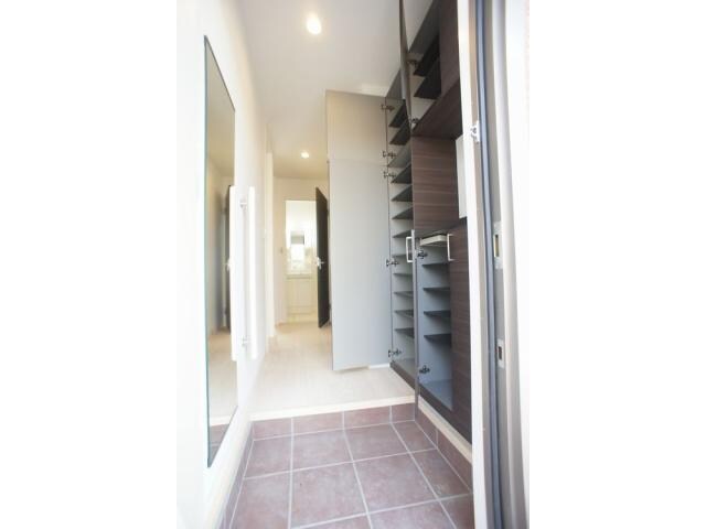 ヴィラ・フィオーレの物件内観写真