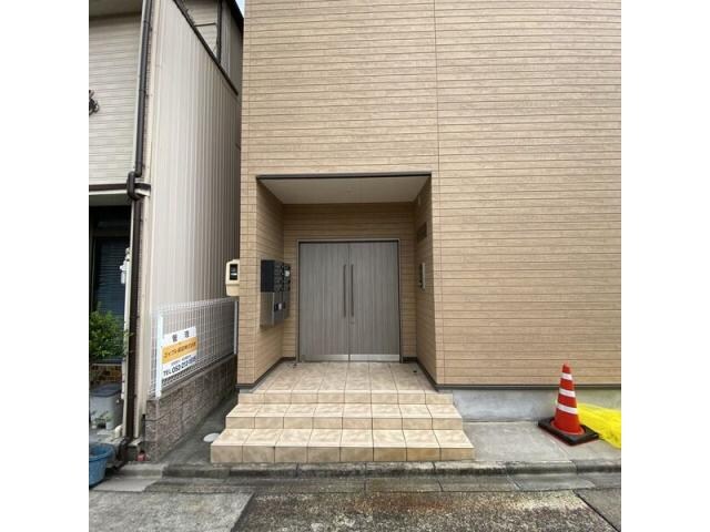 Residenciaの物件外観写真