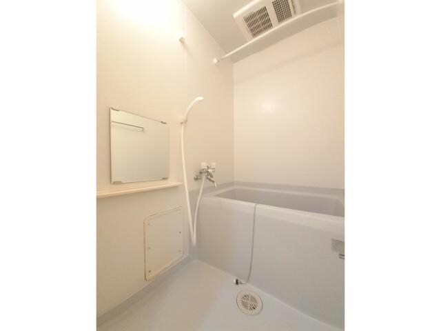 ピュア セルト森尾の物件内観写真