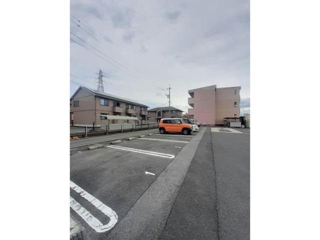 ピュア セルト森尾の物件外観写真