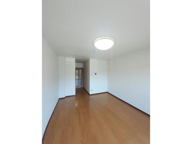 ピュア セルト森尾の物件内観写真