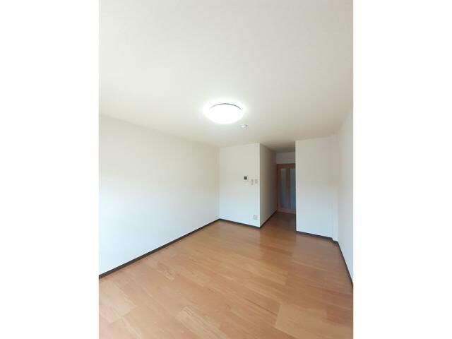 ピュア セルト森尾の物件内観写真