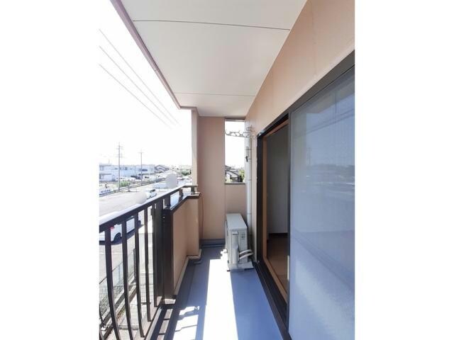 ピュア セルト森尾の物件内観写真