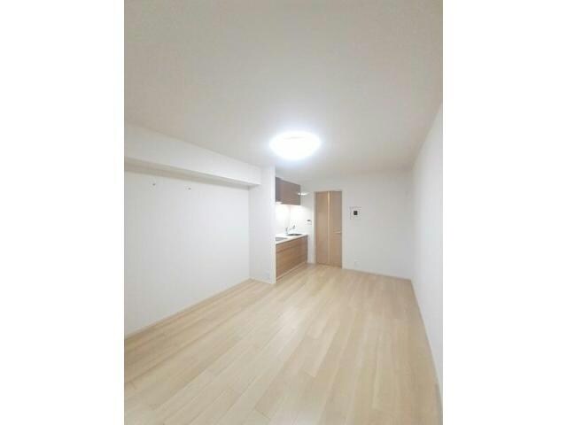 ラヴィエベール Bの物件内観写真