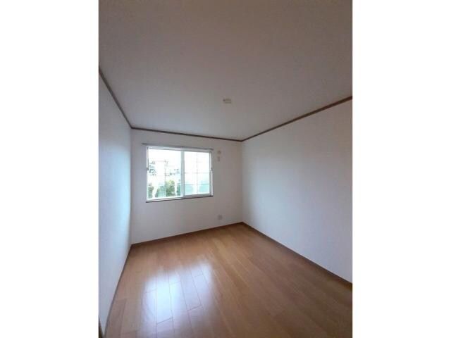 ジョリ・グレーヌの物件内観写真