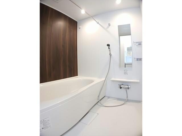 ブルーオーシャン・レジデンスAの物件内観写真