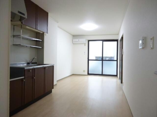 グランドール三柳Ⅱの物件内観写真