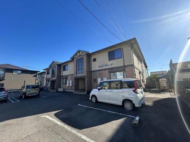 オーシャンヴューA 　A棟の物件外観写真