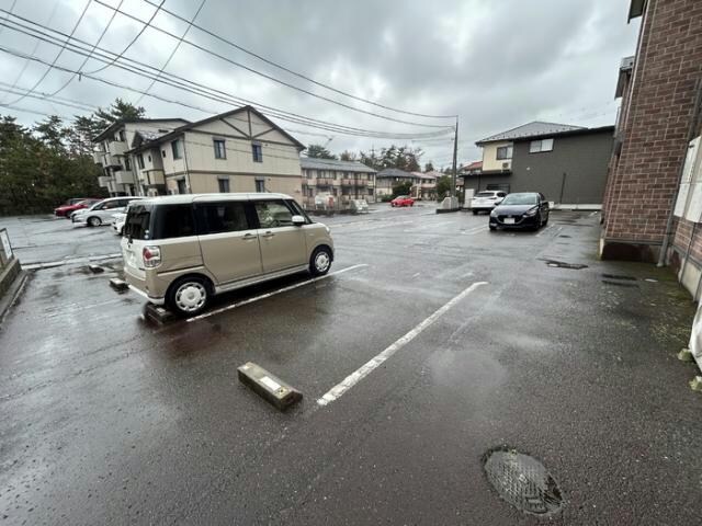 オーシャンヴューA 　A棟の物件外観写真