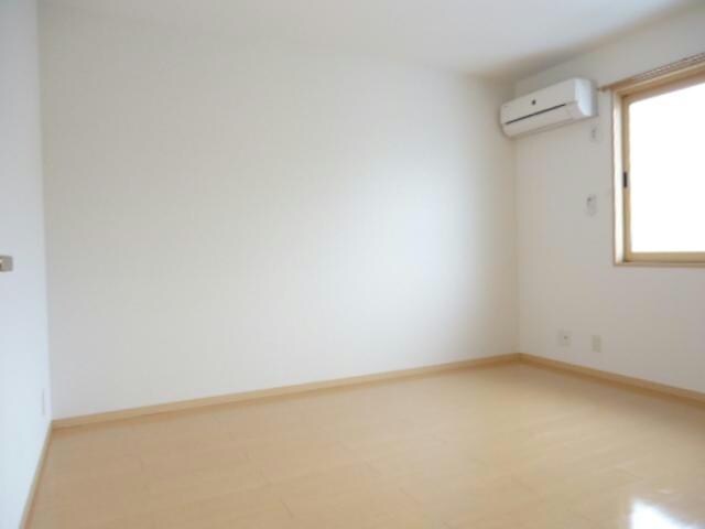 オーシャンヴューA 　A棟の物件内観写真