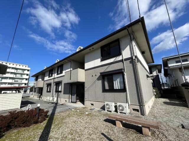 メゾンリヴェール　C棟の物件外観写真