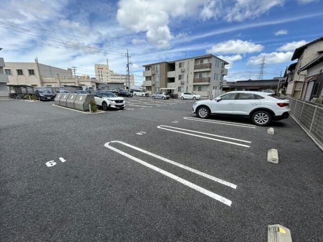 ライフステージBの物件外観写真