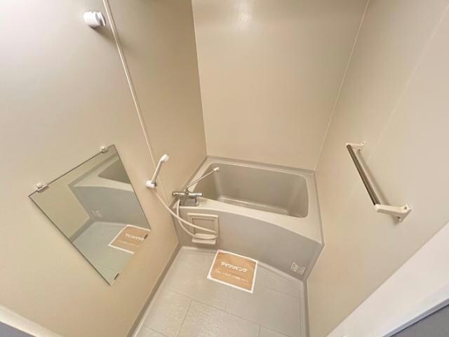 ロワール福原C棟の物件内観写真