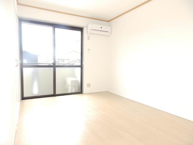 ヴェルドミールの物件内観写真