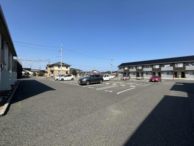 ライブコート　B棟の物件外観写真