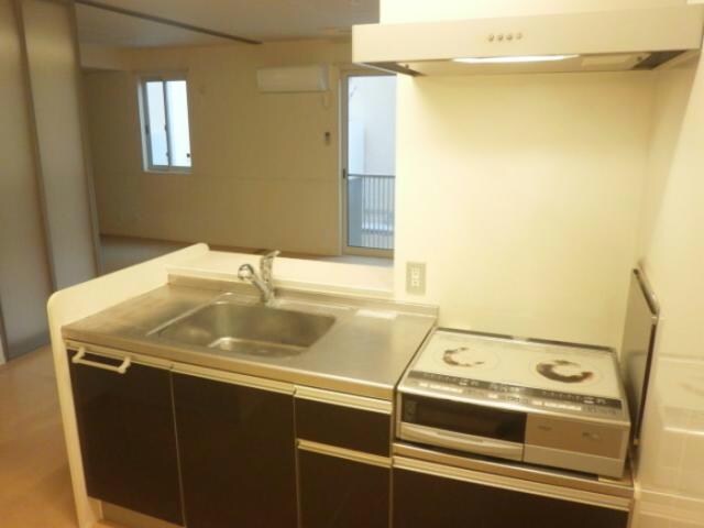 ラフィネ新開の物件内観写真