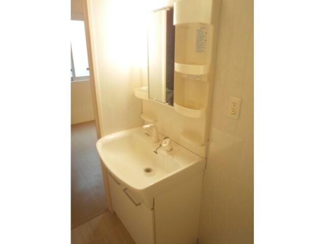 ラフィネ新開の物件内観写真