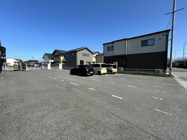 プリムヴェールの物件外観写真