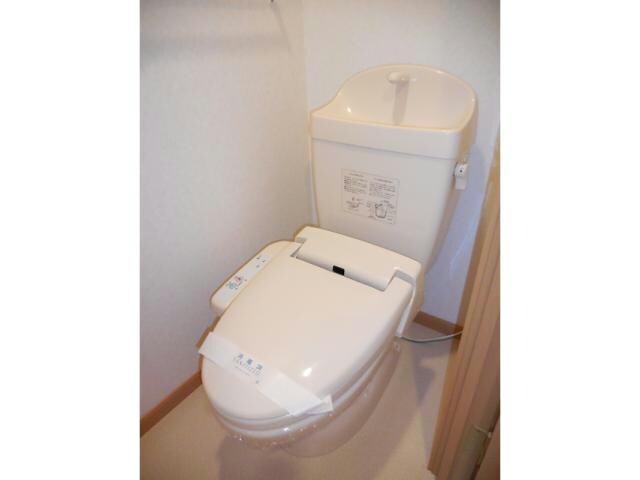 シャンポールAの物件内観写真