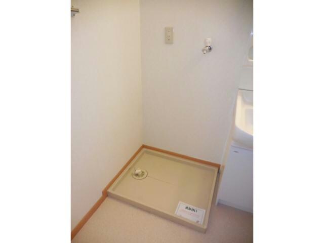 シャンポールAの物件内観写真