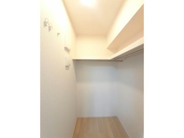 ヒカルサ米子Ⅱの物件内観写真