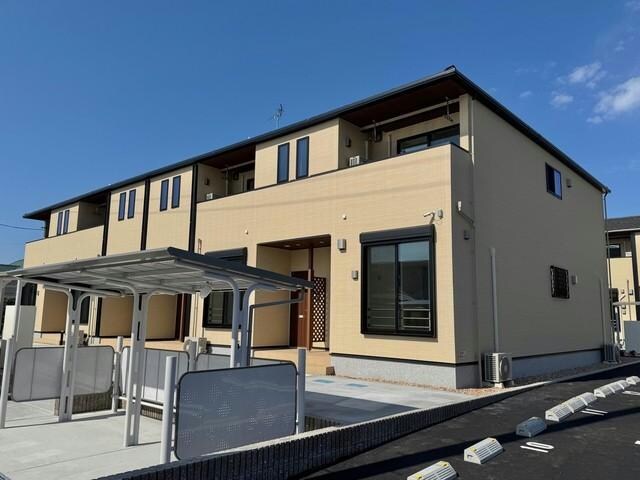 ヒカルサ境港外江町イーストⅠの物件外観写真