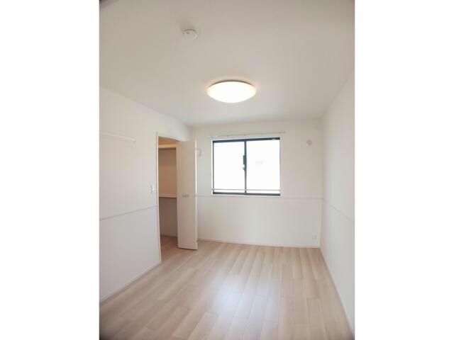 ヒカルサ境港外江町イーストⅠの物件内観写真