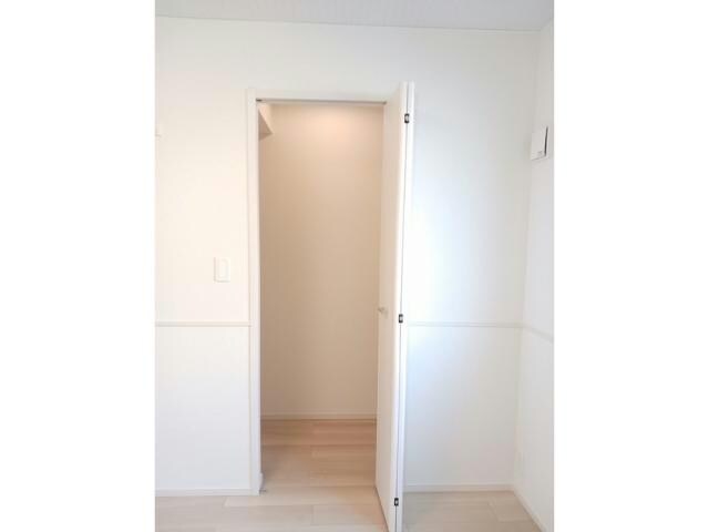 ヒカルサ境港外江町イーストⅠの物件内観写真