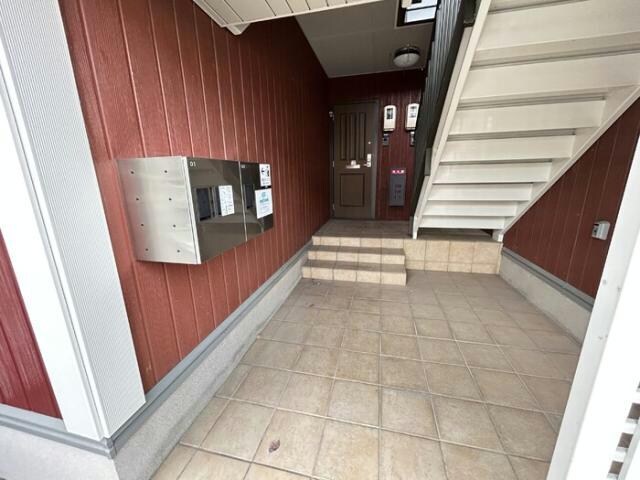 クレセント北峰Aの物件外観写真