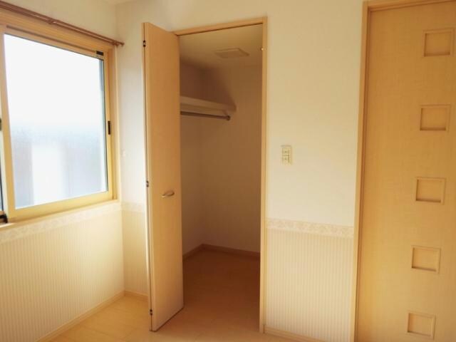 クレセント北峰Aの物件内観写真