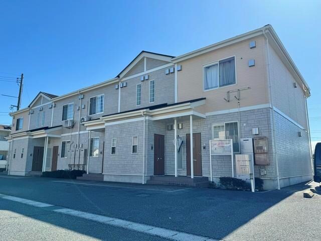 ニュー・レジデンスCの物件外観写真