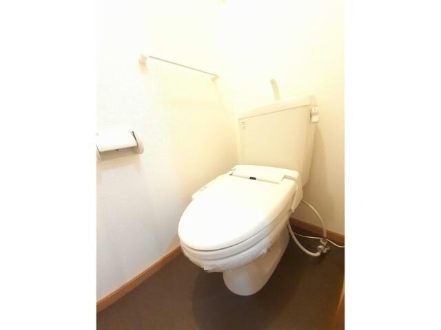 ニュー・レジデンスCの物件内観写真