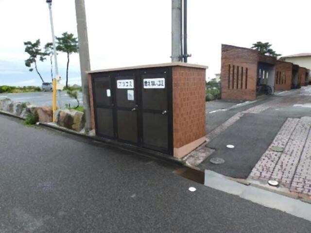 フジパレス新開の物件外観写真