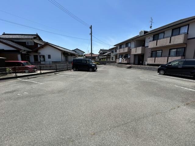 エスポワール三柳　B棟の物件外観写真