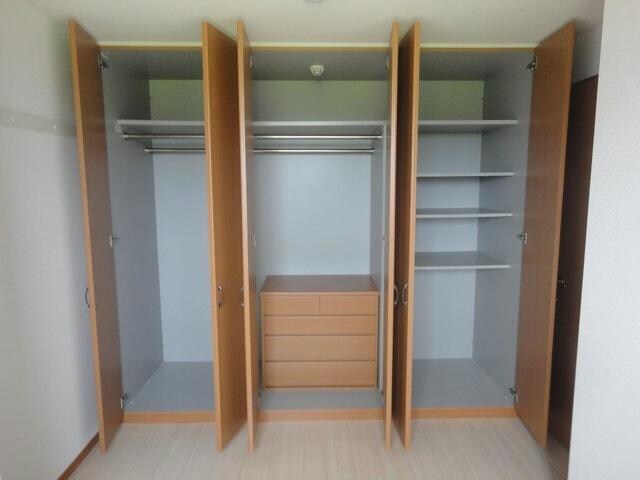 ディベルティ観音寺新町の物件内観写真