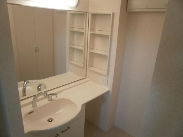 シャドー ヴァリィの物件内観写真