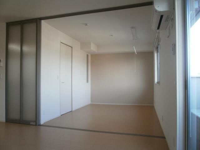 シャドー ヴァリィの物件内観写真