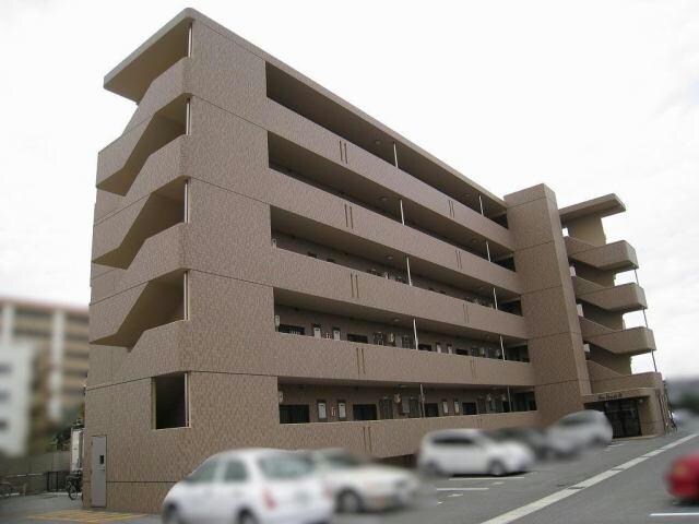 ピアコートBの物件外観写真