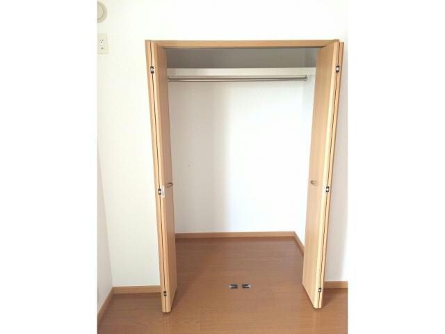 ハイドランジア 2番館の物件内観写真