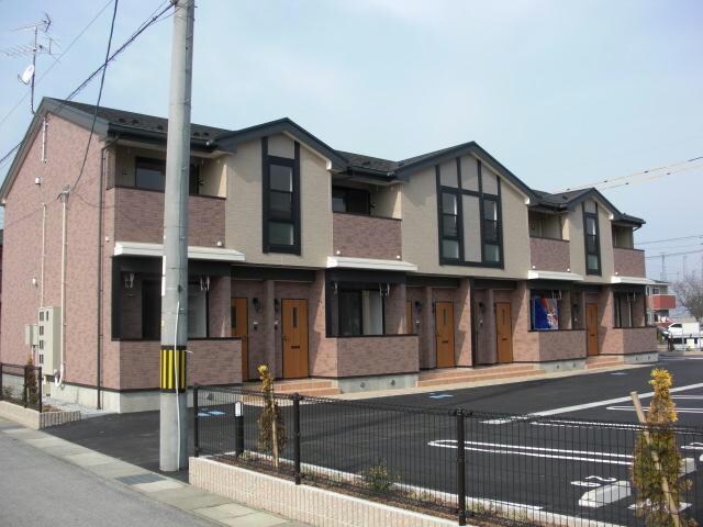 シュティル ブリーゼBの物件外観写真