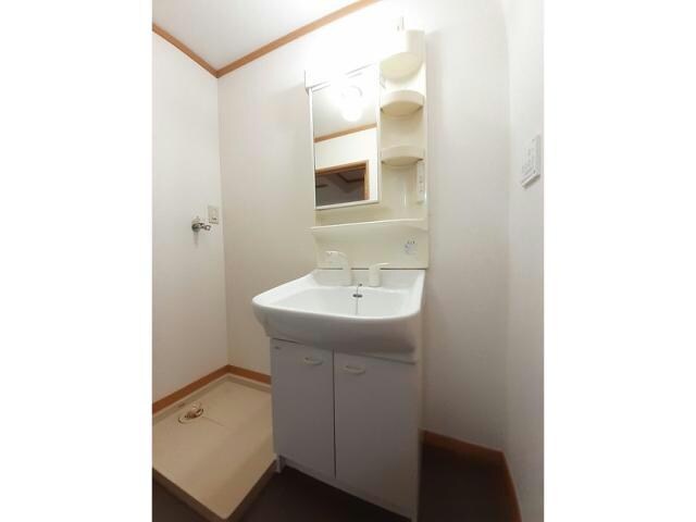 フィオーレ・Bの物件内観写真