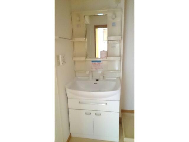 プロムナードBの物件内観写真