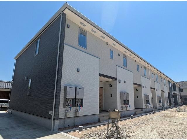 プレッソ　エテルノの物件外観写真