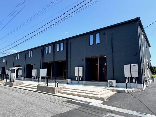 ヒカルサ境港渡町ウエストの物件外観写真