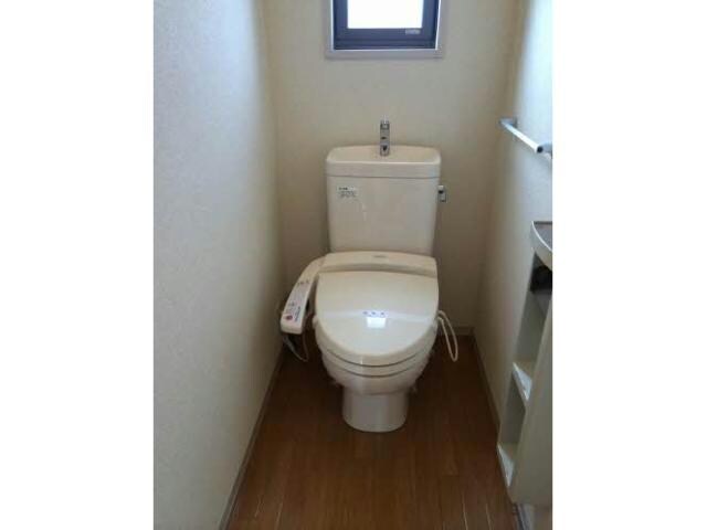 ファミーユ中野　B棟の物件内観写真